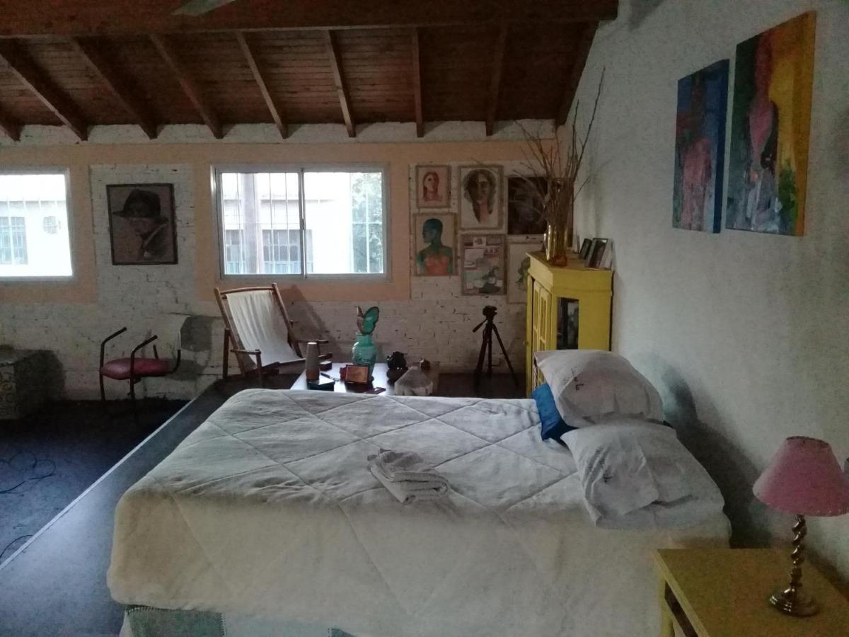 La Casa De Los Murales Avellaneda  Exteriör bild