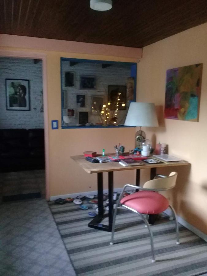 La Casa De Los Murales Avellaneda  Exteriör bild
